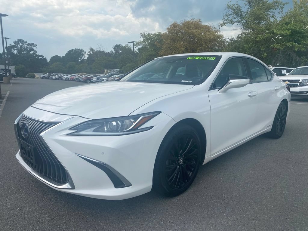 Used 2021 Lexus ES 300h w/ Premium Package FWD image 3