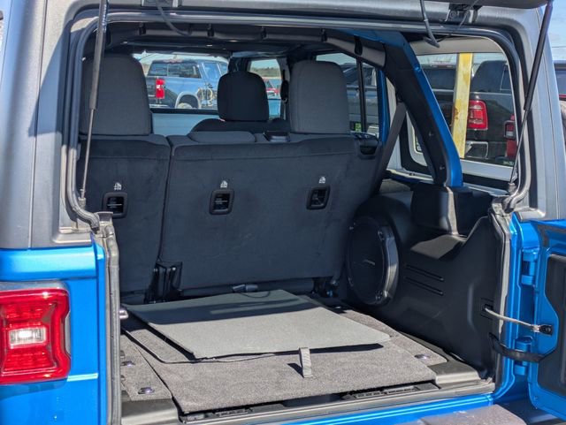 Certified 2024 Jeep Wrangler Willys image 26