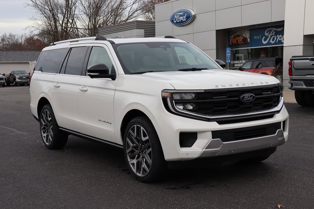 New 2025 Ford Expedition Max Platinum w/ Platinum Ultimate Package image 2