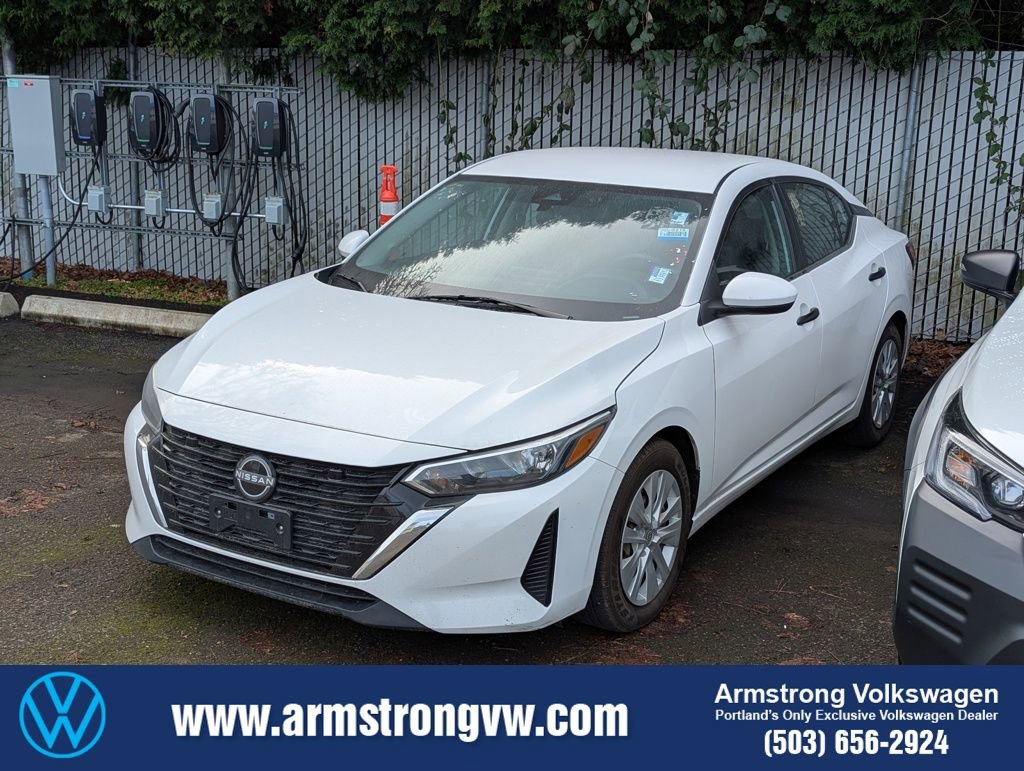 Used 2024 Nissan Sentra S image 1