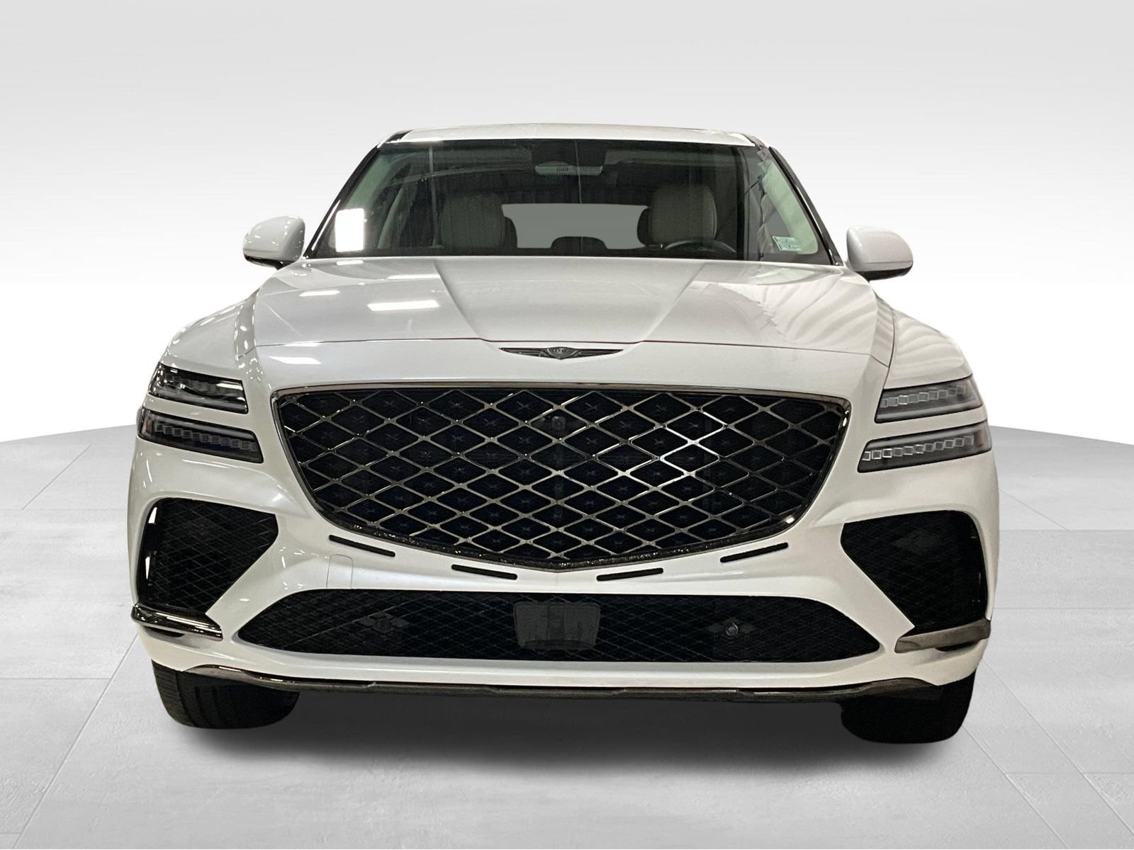 Used 2025 Genesis GV80 3.5T e-SC AWD/4WD image 3
