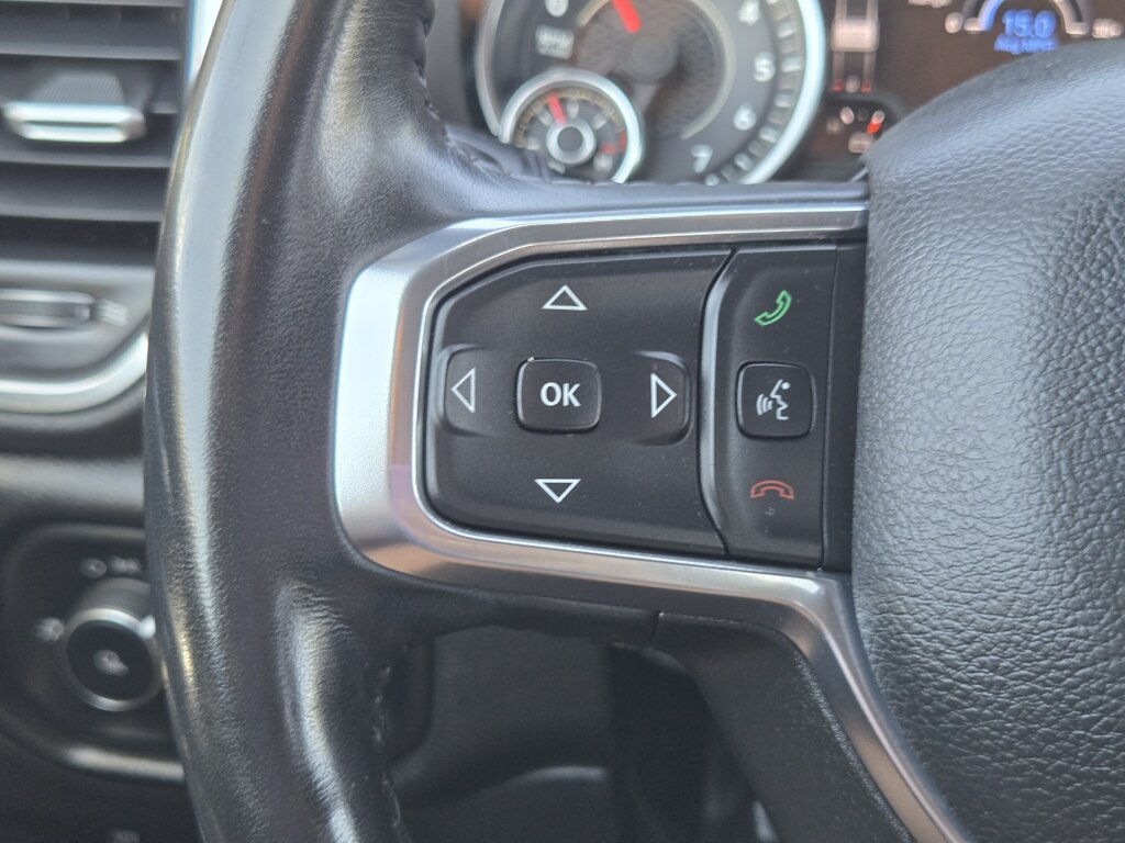 Used 2024 RAM 1500 Laramie AWD/4WD image 18