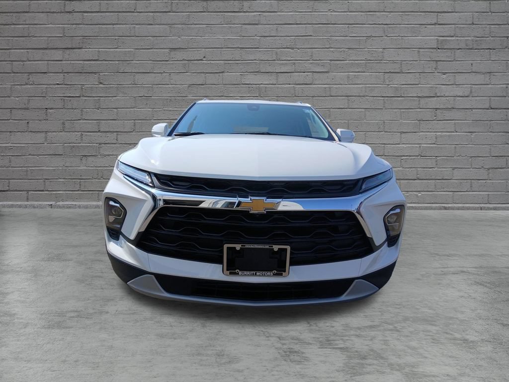 New 2026 Chevrolet Blazer LT w/ Sound & Technology Package AWD/4WD image 10