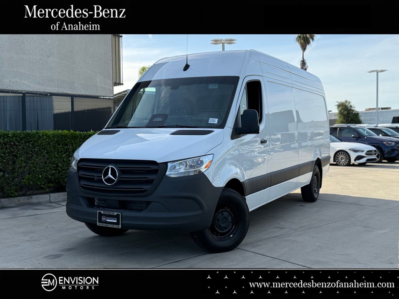 New 2025 Mercedes-Benz Sprinter 2500 image 1