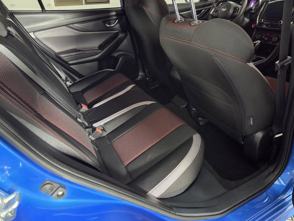 Used 2021 Subaru Impreza 2.0i Sport image 29