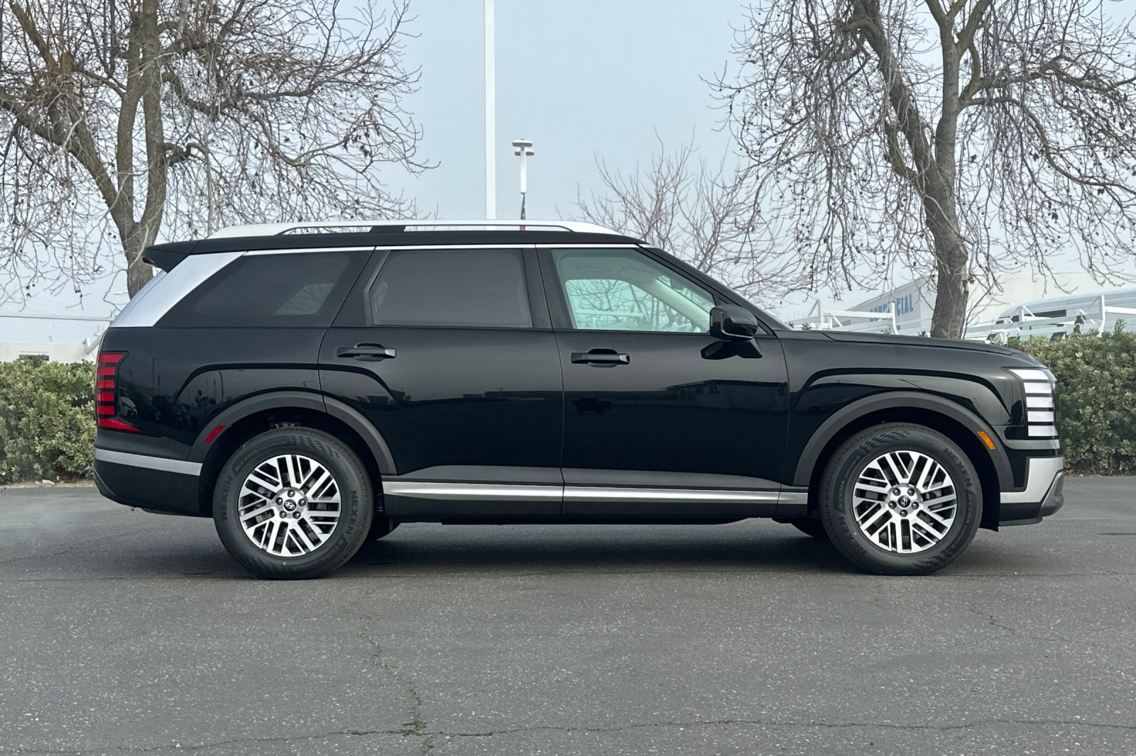 New 2026 Hyundai Palisade SEL FWD image 3