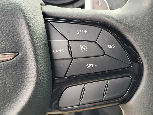 Used 2023 Chrysler 300 S image 16