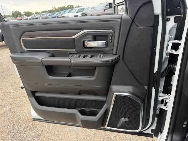 New 2026 RAM 3500 Laramie w/ Night Edition AWD/4WD image 17