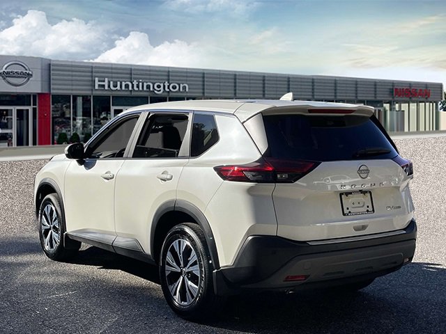 Certified 2023 Nissan Rogue SV image 8
