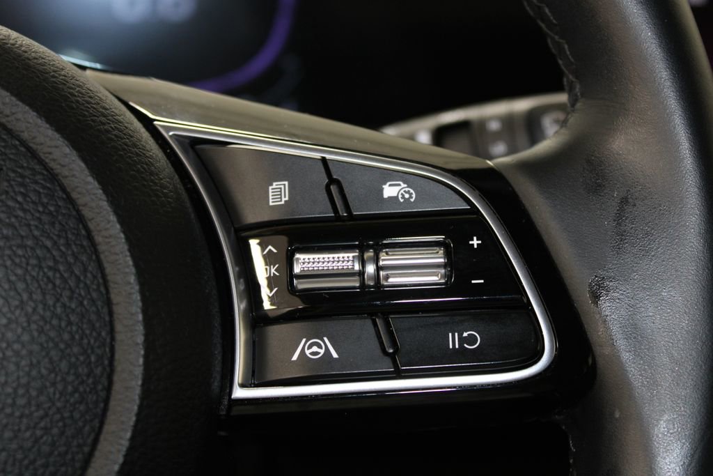 Used 2025 Kia Seltos S image 41