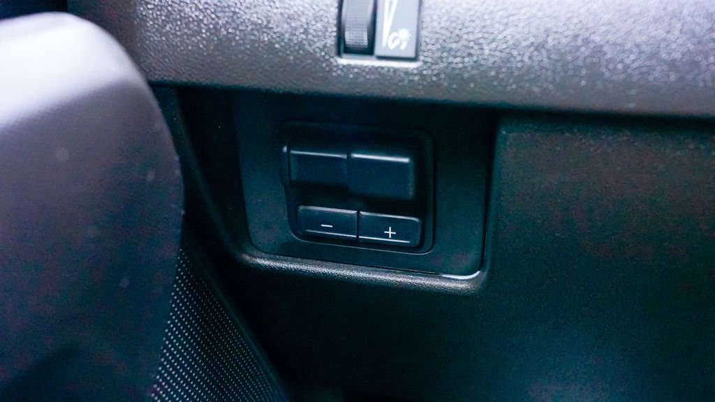 Used 2024 GMC Canyon Elevation w/ Trailering Package image 26