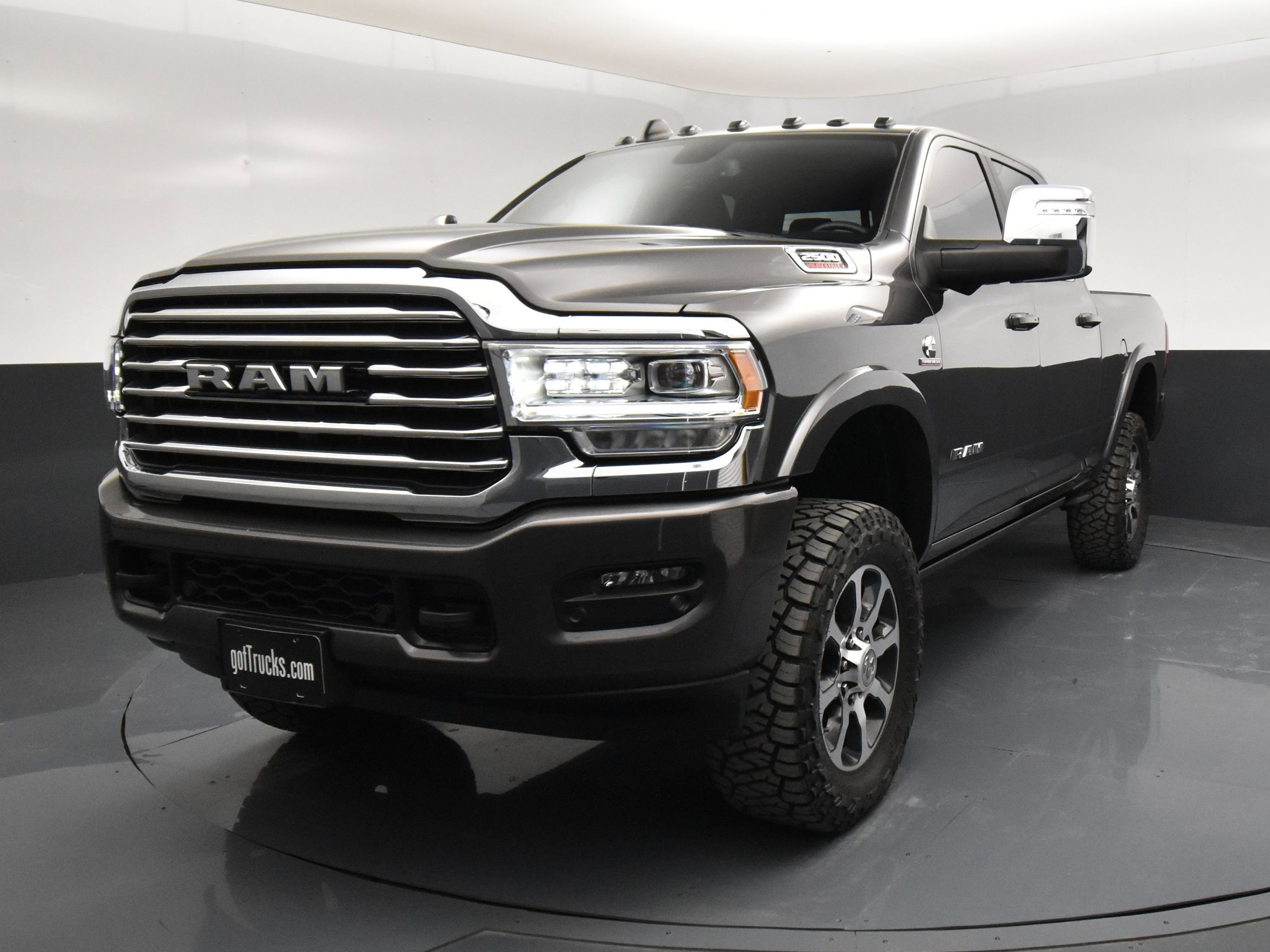 Used 2023 RAM 2500 Limited image 2