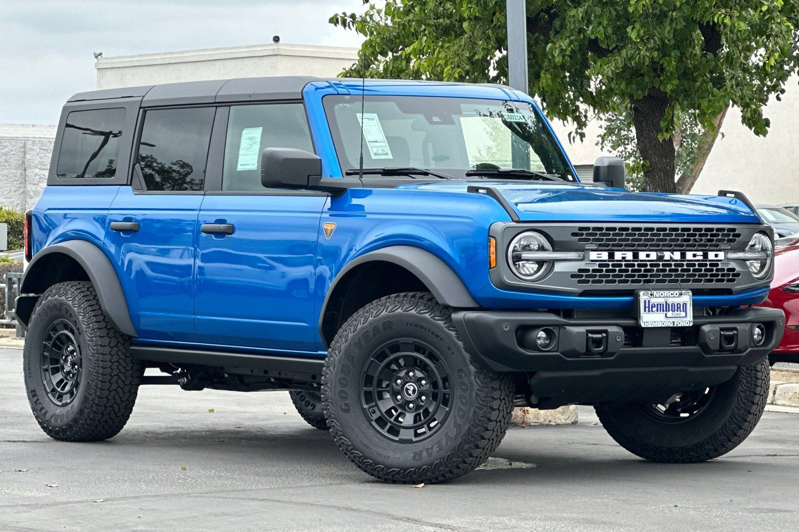 New 2026 Ford Bronco Badlands AWD/4WD video 2