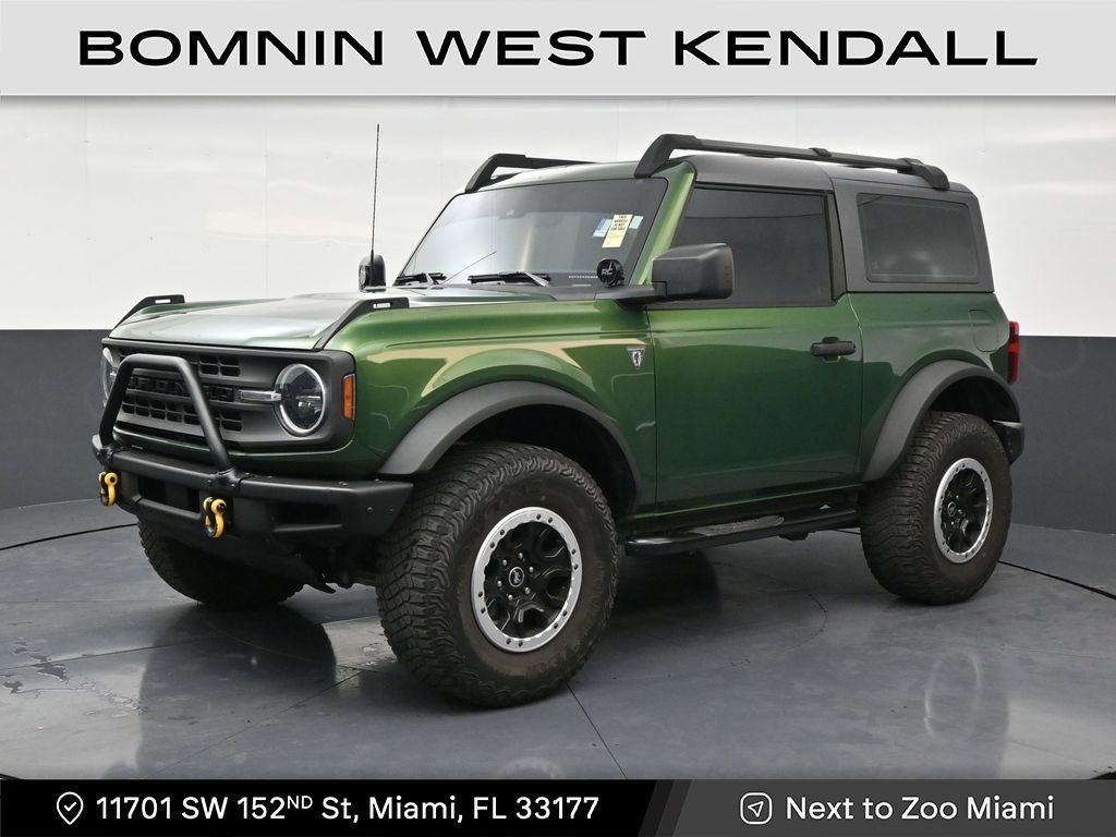 Used 2023 Ford Bronco 2-Door w/ Sasquatch Package AWD/4WD image 1