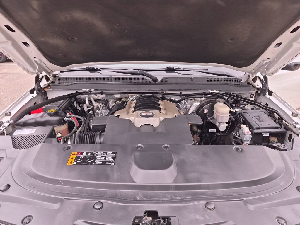 Used 2018 Cadillac Escalade Platinum AWD/4WD image 17