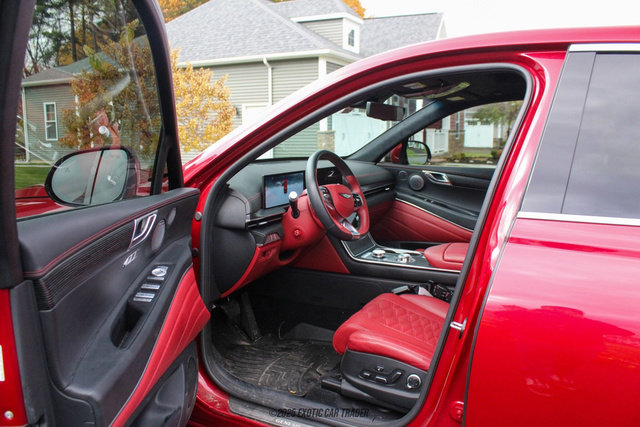 Used 2025 Genesis GV80 3.5T image 33