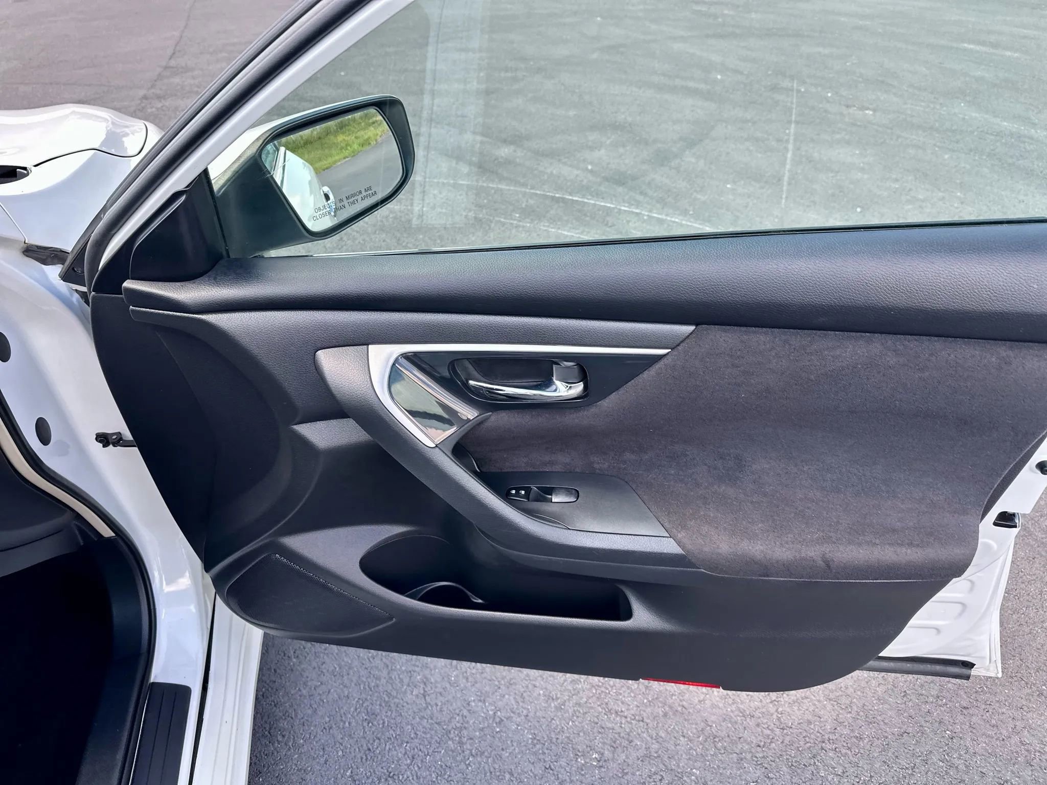 Used 2013 Nissan Altima 2.5 SV image 23