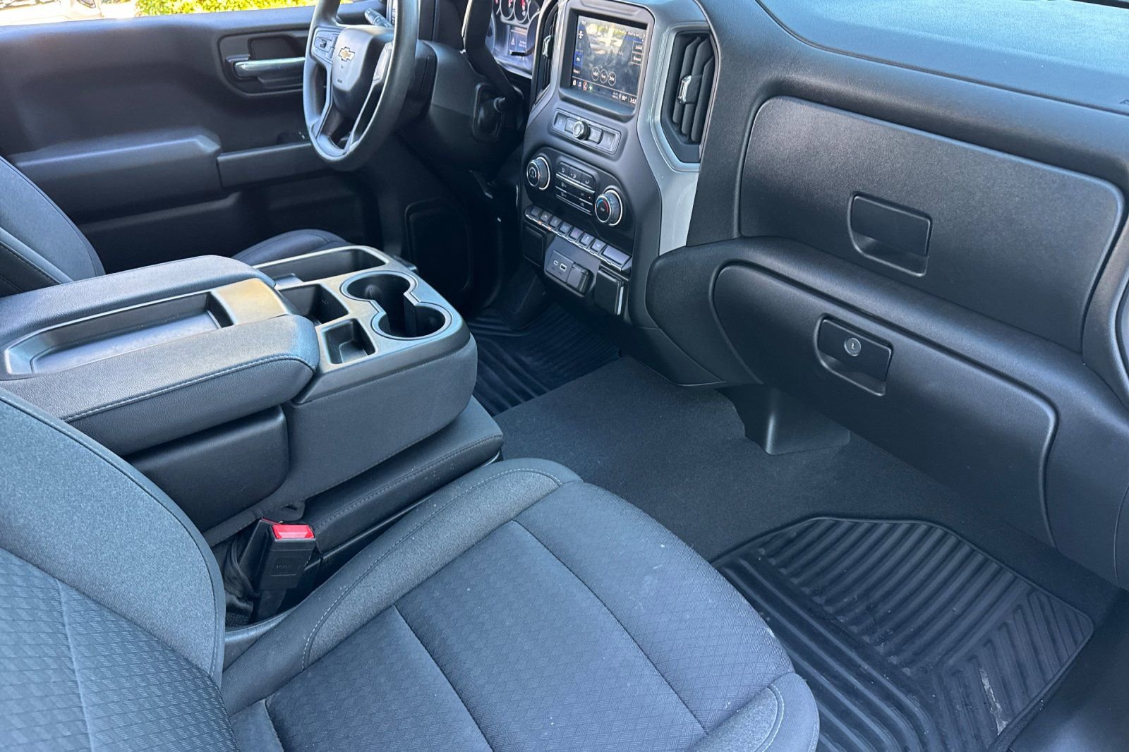 Used 2022 Chevrolet Silverado 1500 Custom image 19
