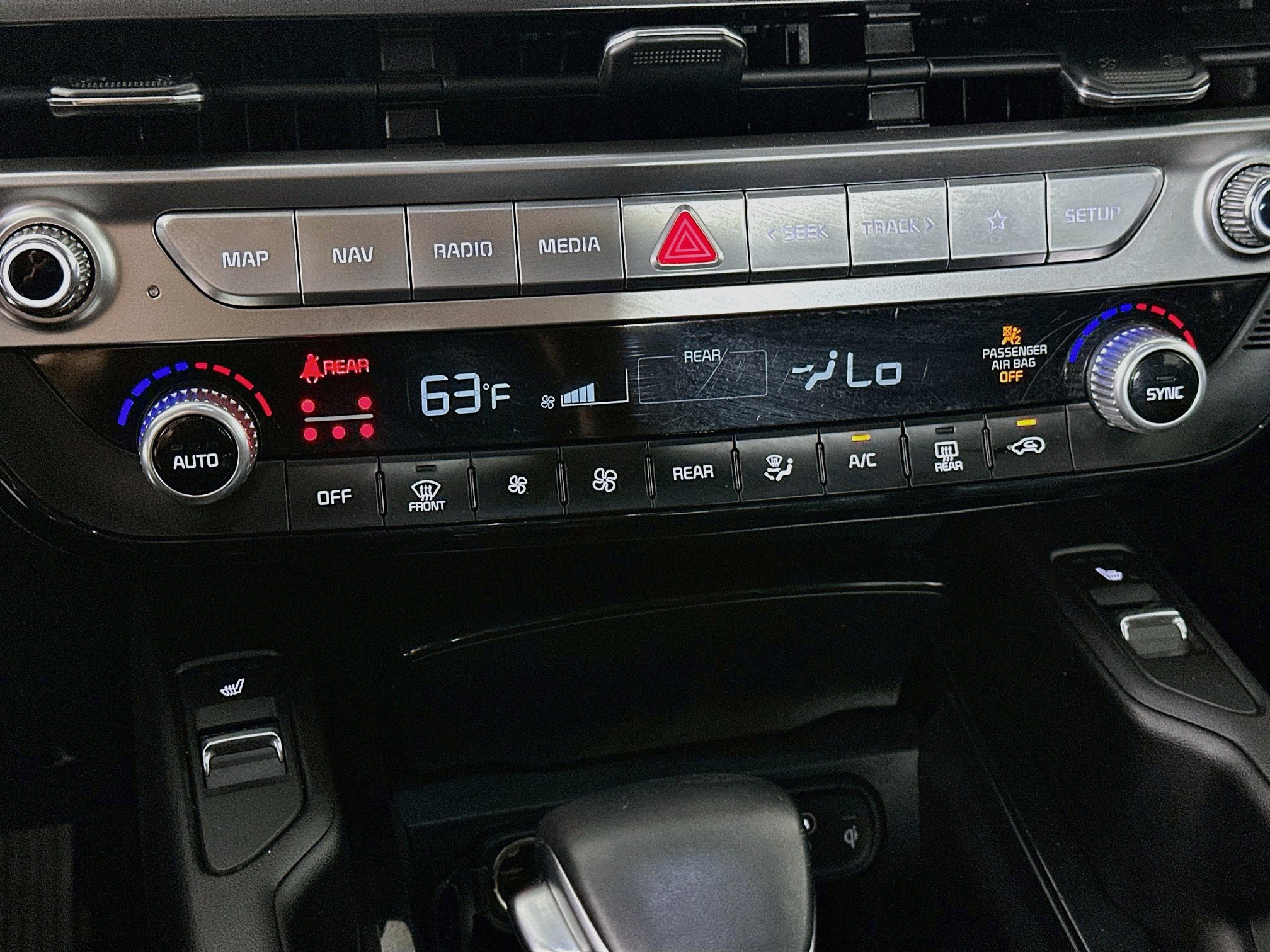 Used 2025 Kia Telluride S AWD/4WD image 23