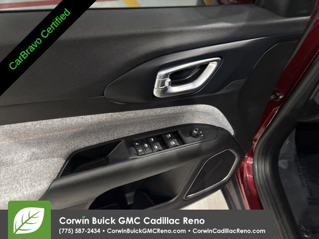 Used 2022 Jeep Compass Sport image 12