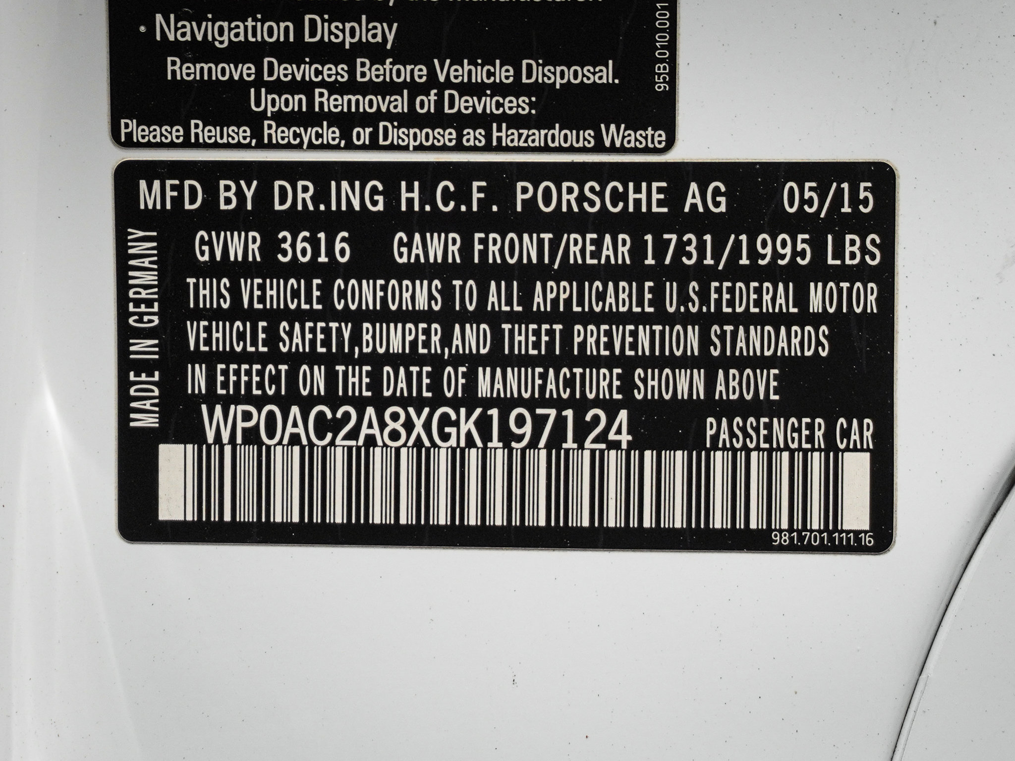 Used 2016 Porsche Cayman GT4 RWD image 40