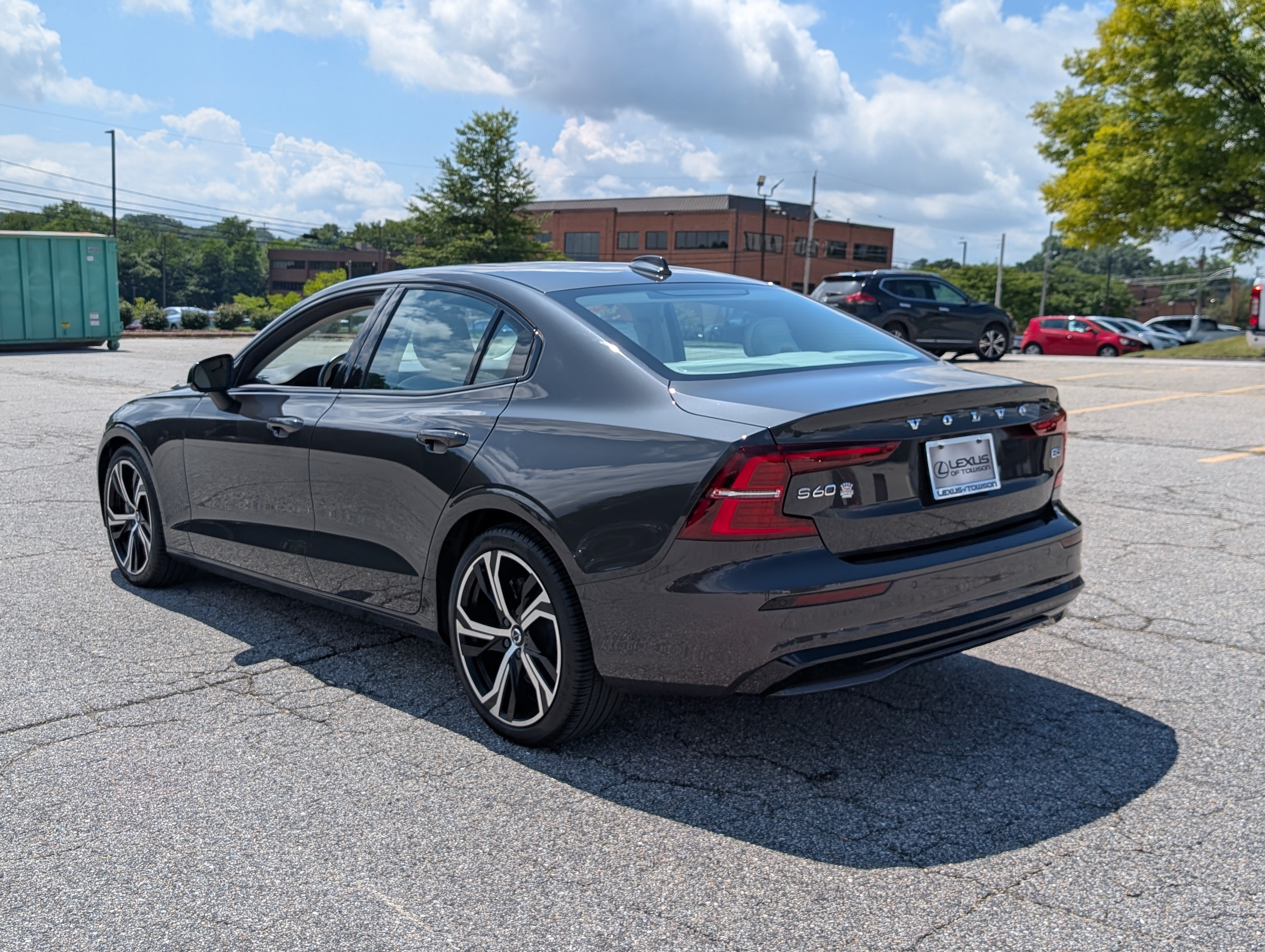 Used 2024 Volvo S60 B5 Core w/ Climate Package FWD image 5