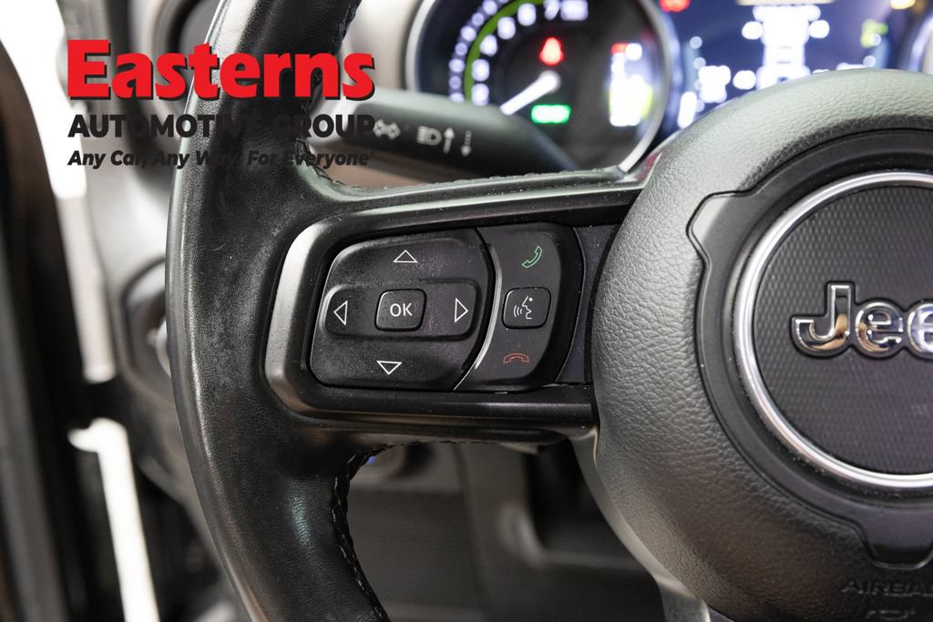 Used 2023 Jeep Wrangler Unlimited w/ Cold Weather Group AWD/4WD image 15