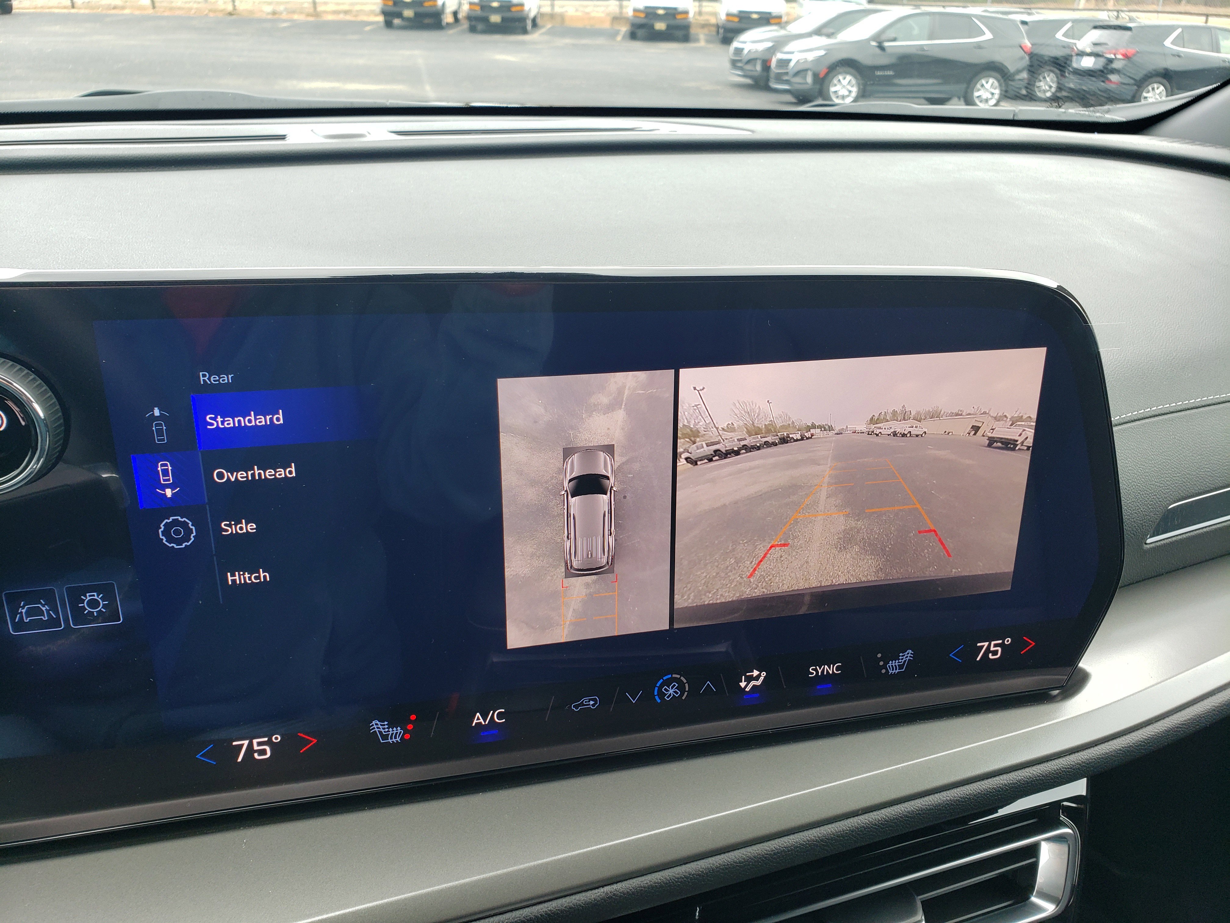 New 2026 Chevrolet Traverse LT w/ Midnight/Sport Edition image 40