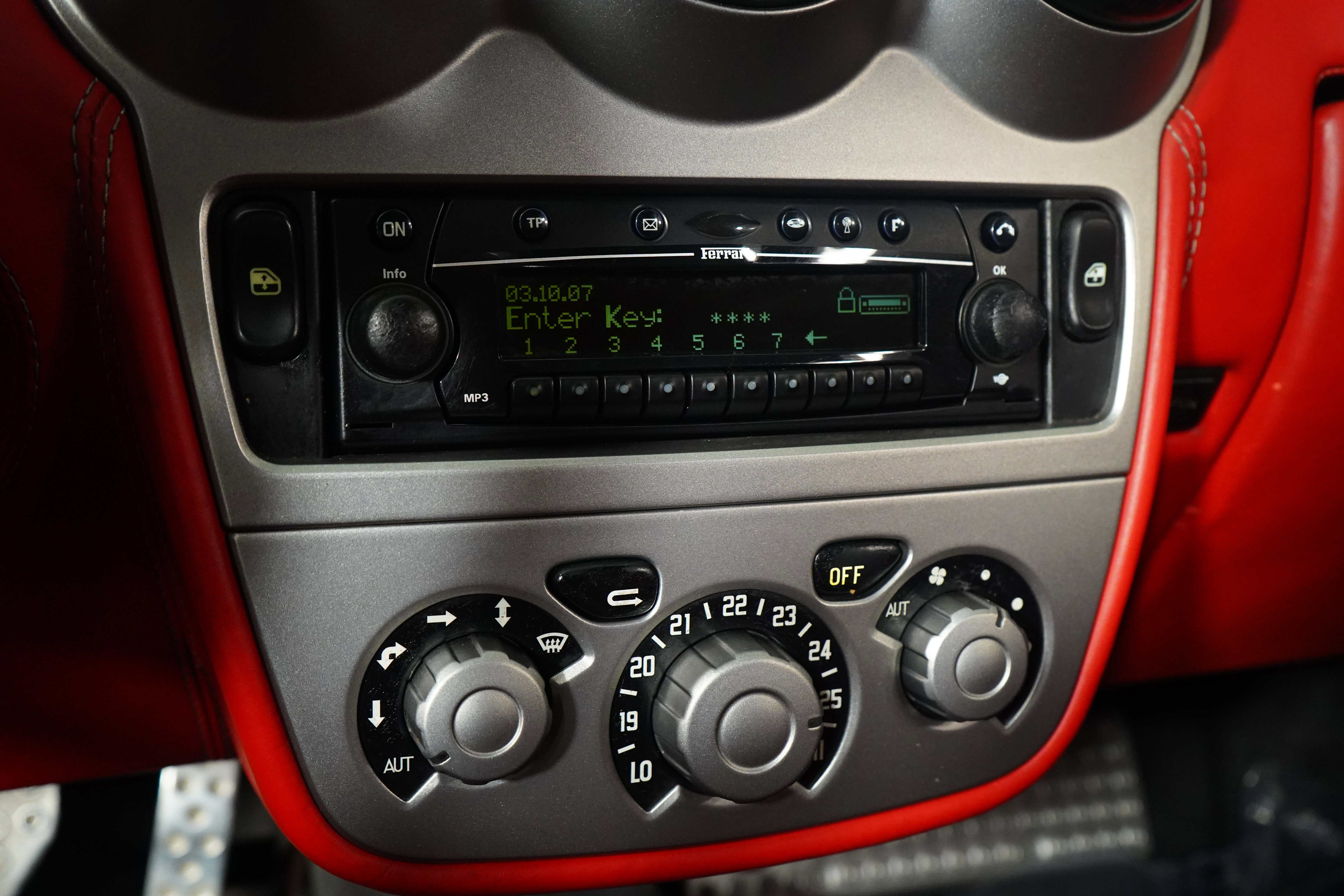 Used 2005 Ferrari F430 Spider image 51