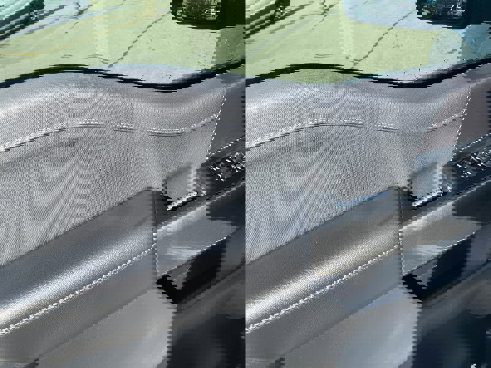 Used 2023 Ford F150 XLT w/ Equipment Group 302A High image 10