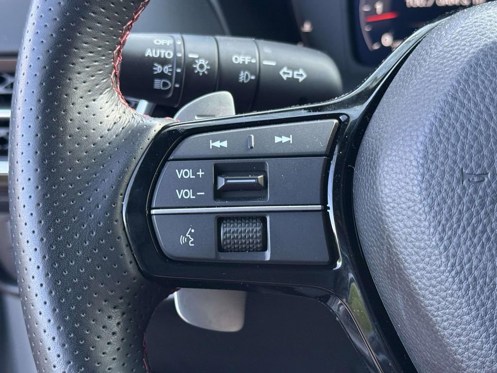 Used 2025 Acura ADX A-Spec image 30