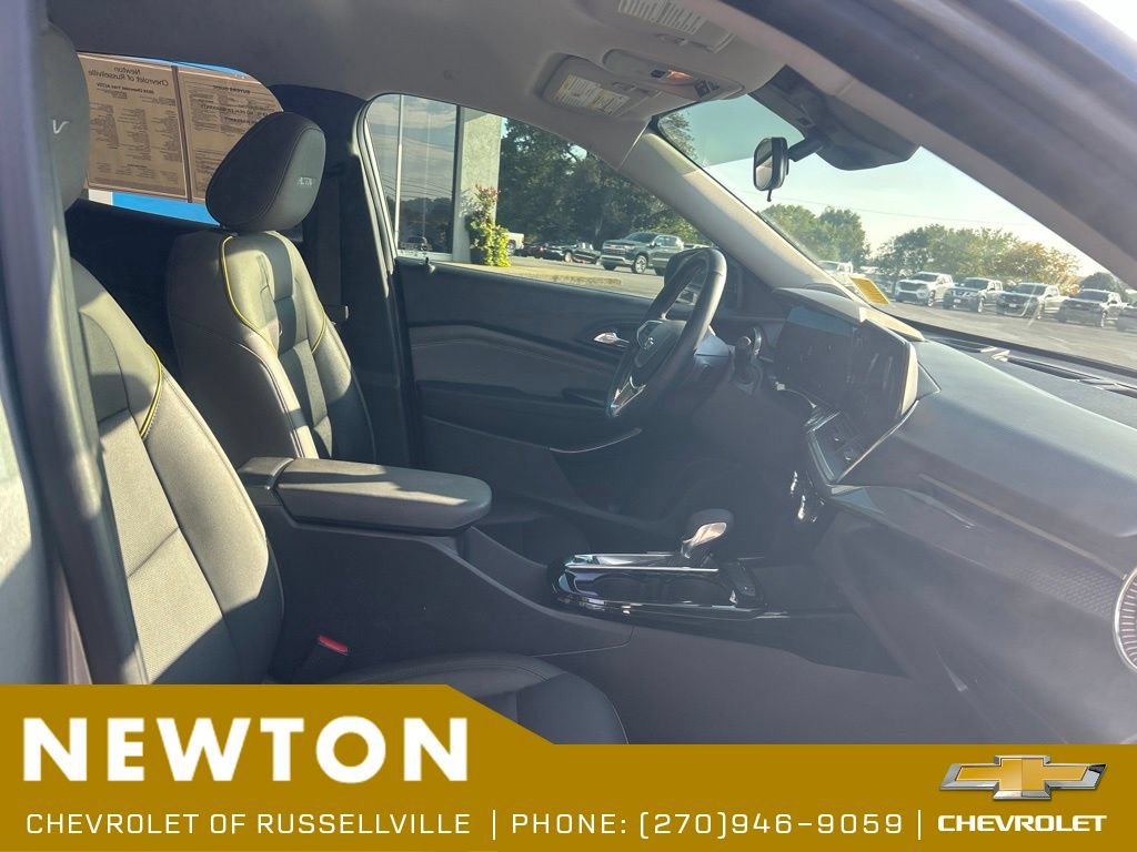 Used 2024 Chevrolet Trax ACTIV w/ Driver Confidence Package FWD image 19