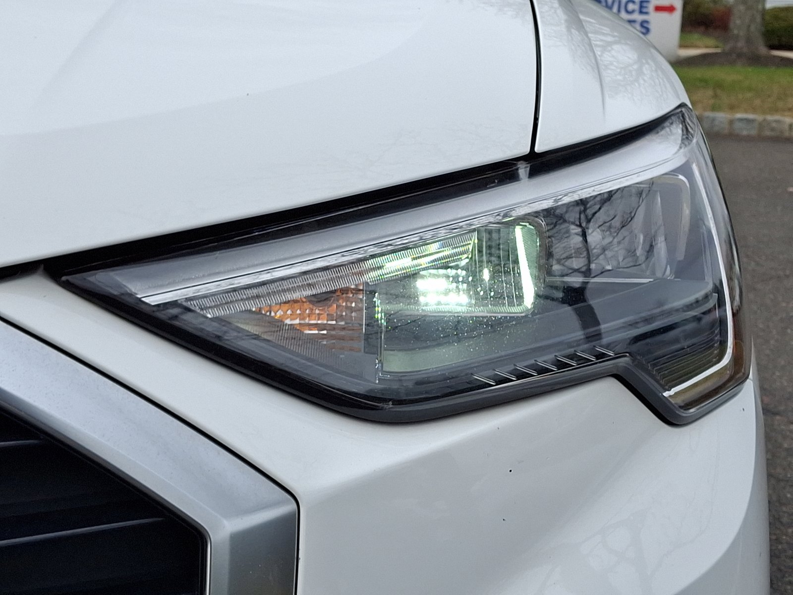 Used 2020 Audi Q3 2.0T Premium w/ Convenience Package AWD/4WD image 10