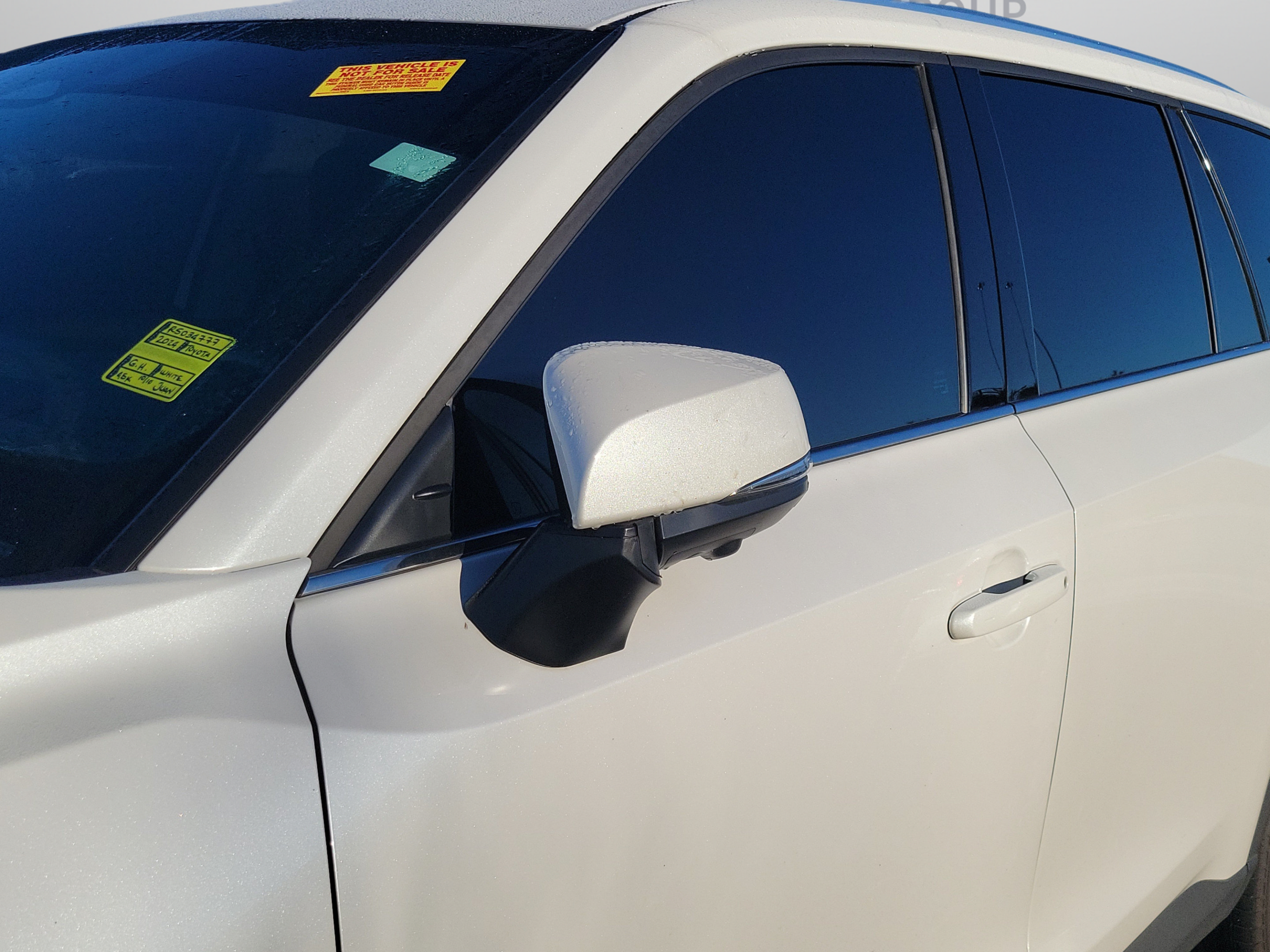 Used 2024 Toyota Grand Highlander AWD image 29