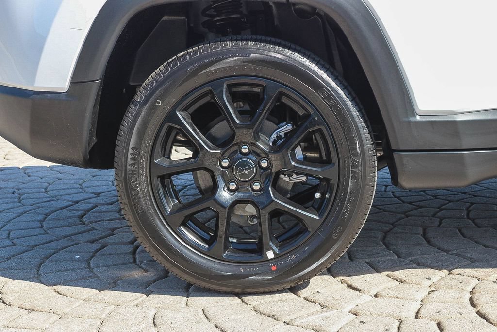 New 2026 Jeep Compass Latitude AWD/4WD image 12