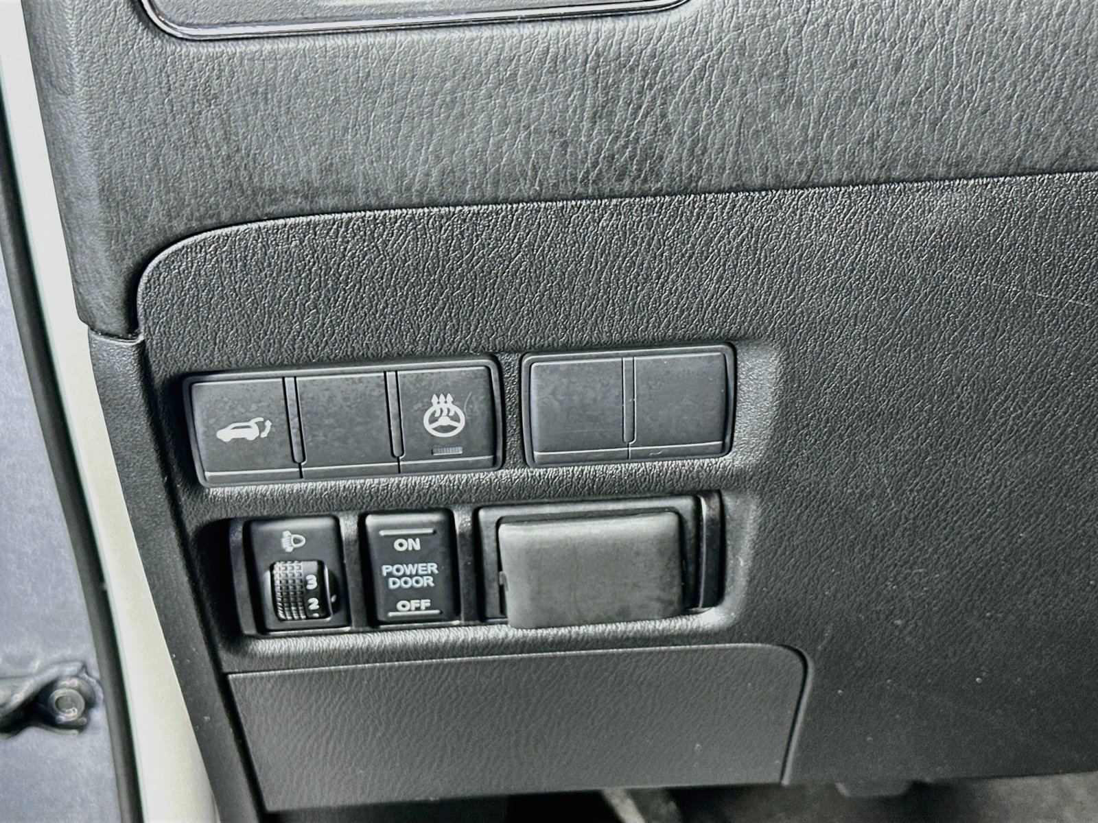 Used 2018 INFINITI QX80 2WD image 10