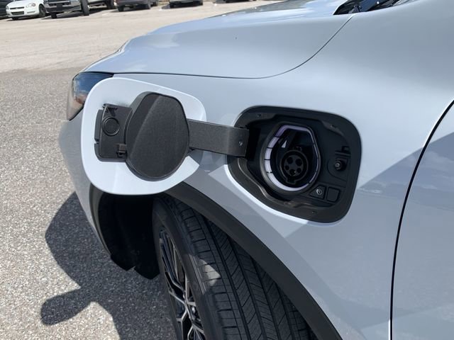 New 2026 Ford Escape SE w/ PHEV Premium Package image 10