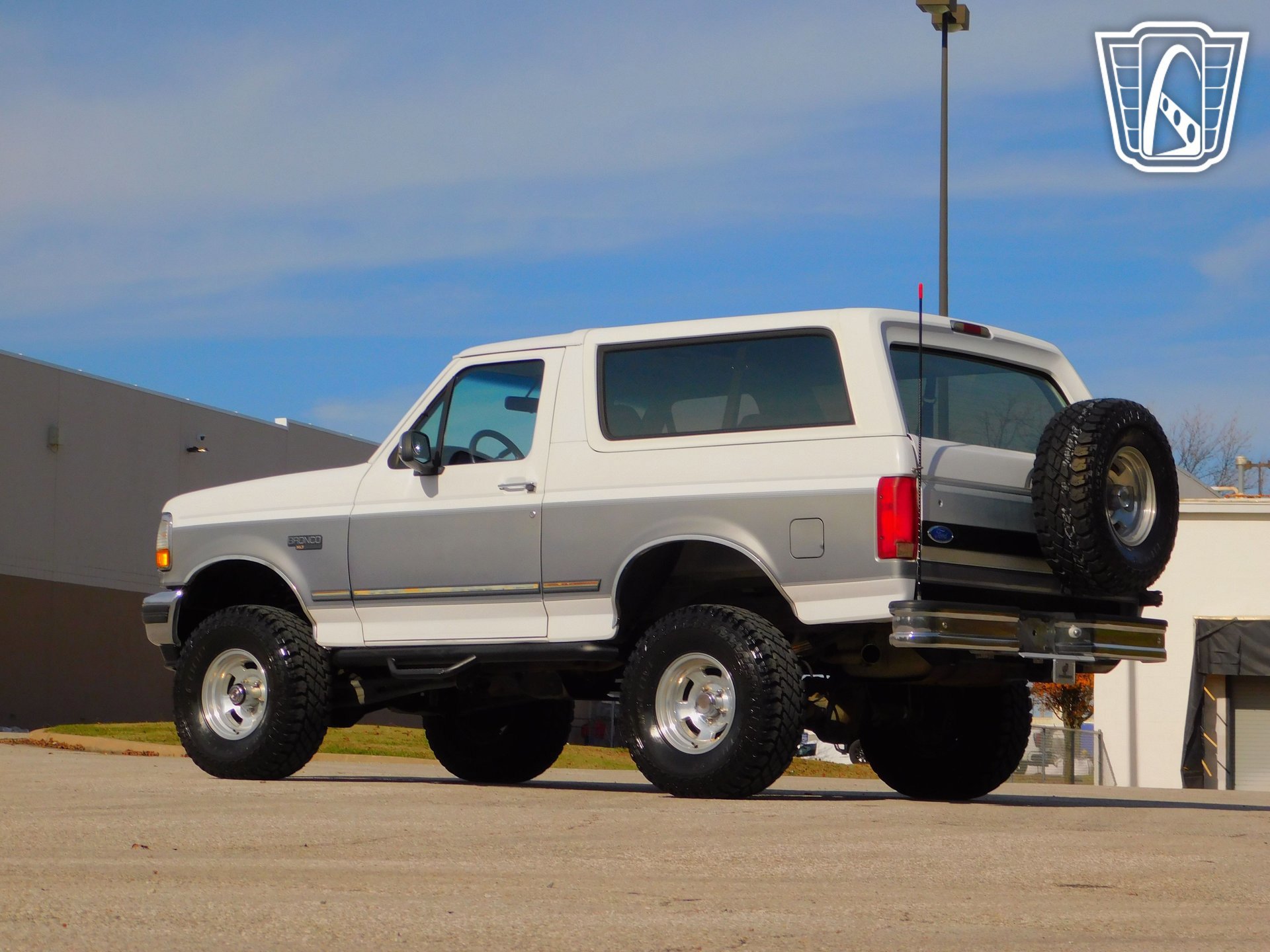 Used 1995 Ford Bronco XLT AWD/4WD image 15