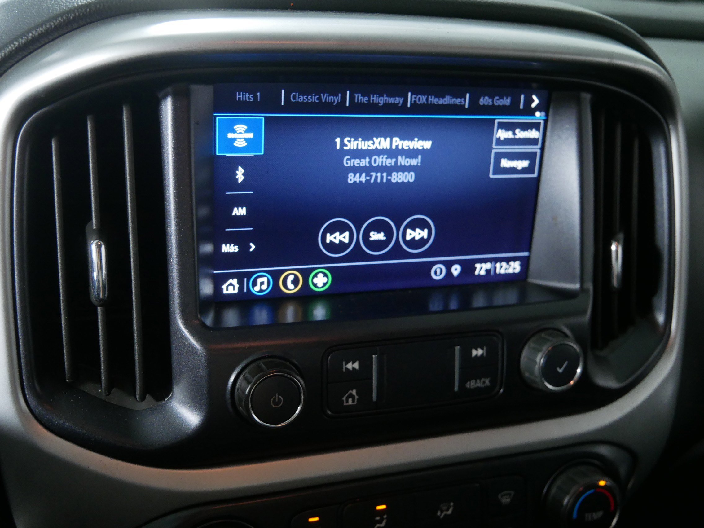 Used 2020 Chevrolet Colorado LT w/ Safety Package image 22