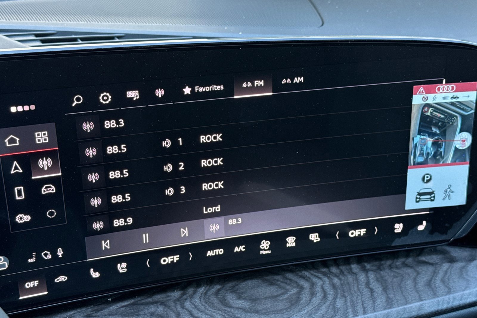 New 2025 Audi Q5 Premium Plus image 15