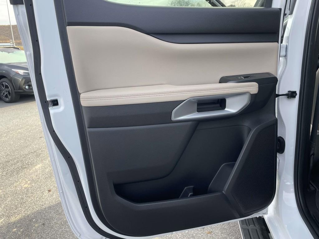 Used 2024 Ford Ranger Lariat w/ FX4 Off-Road Package image 2