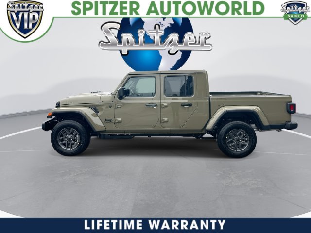 New 2026 Jeep Gladiator Sport AWD/4WD image 7