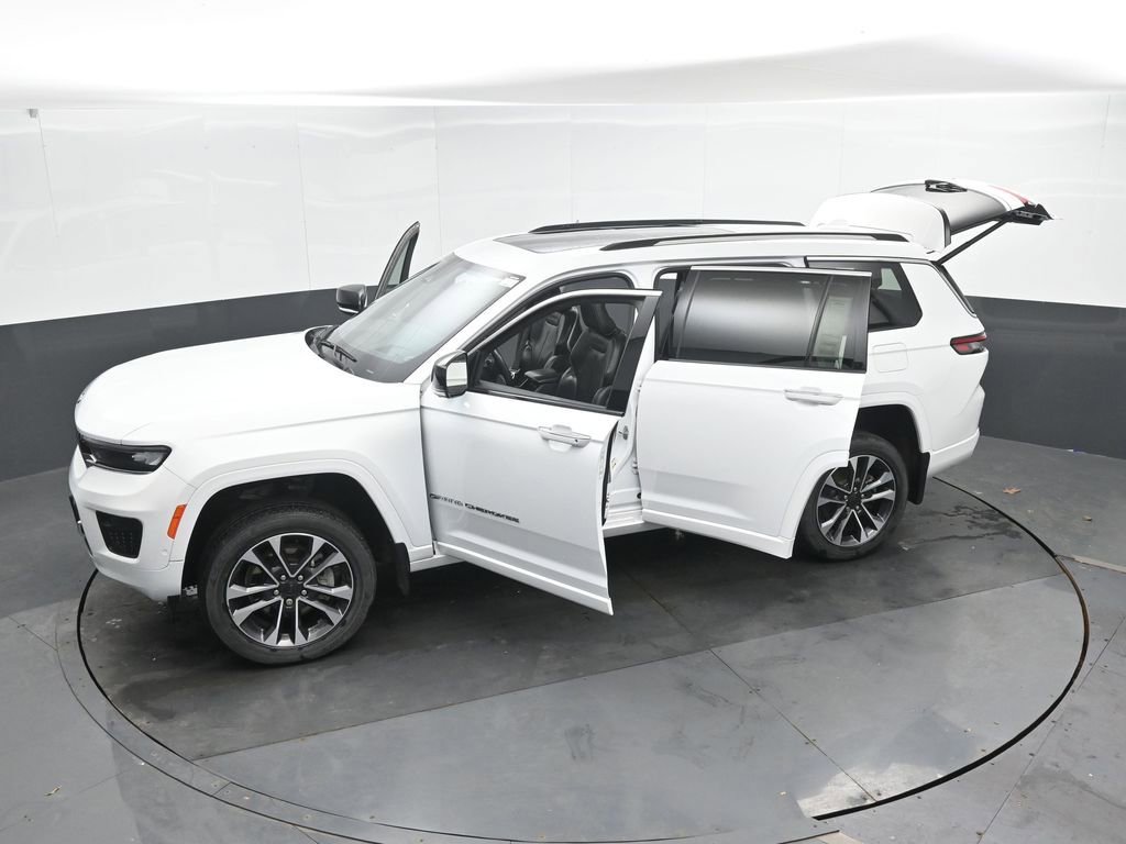 Used 2021 Jeep Grand Cherokee L Overland w/ Advanced Protech Group III image 55