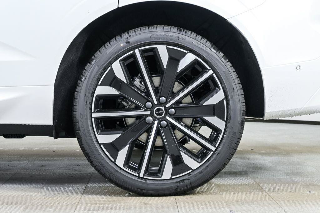 Used 2026 Volvo XC60 B5 Ultra w/ Protection Package Premier AWD/4WD image 38