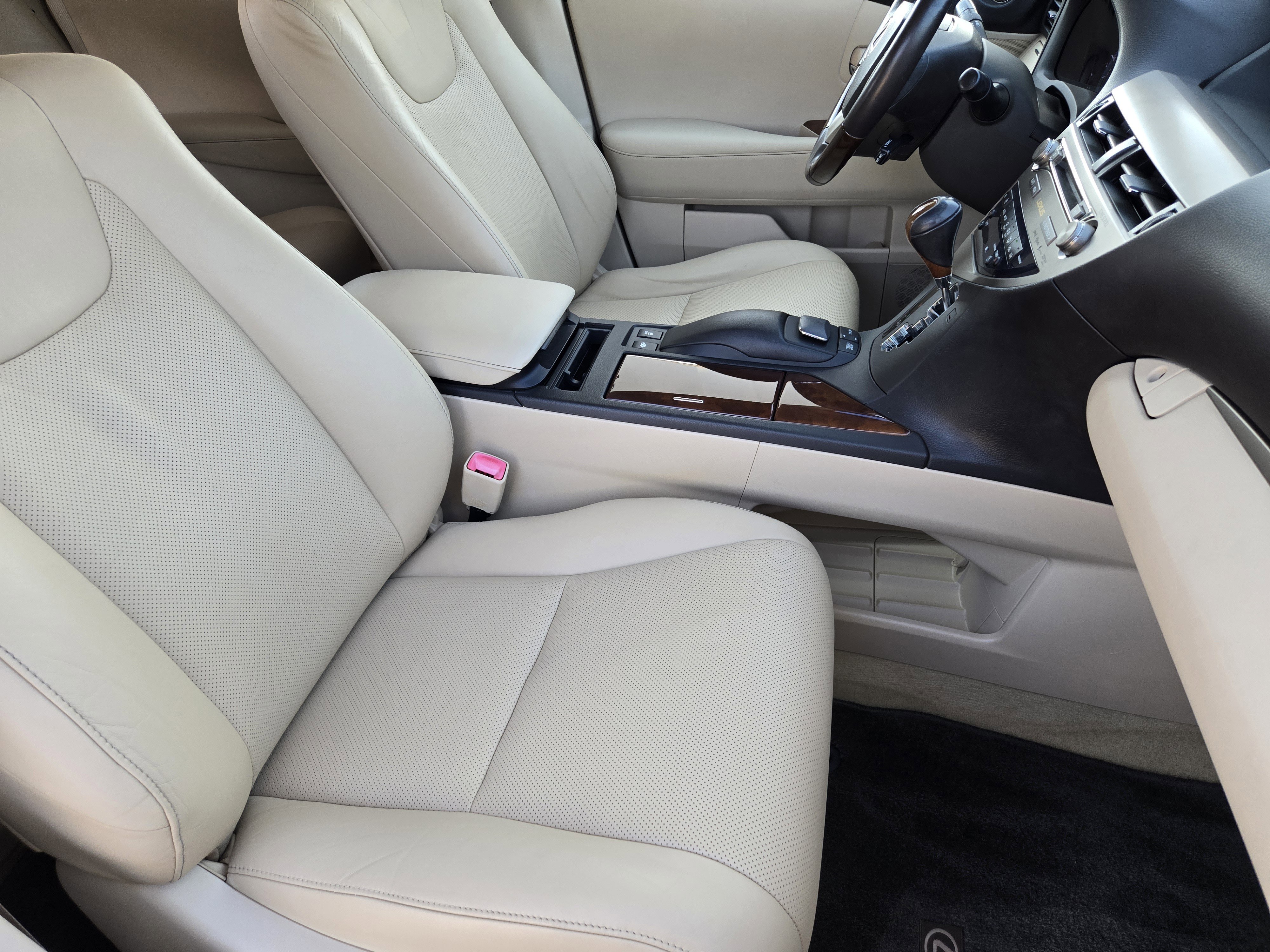 Used 2013 Lexus RX 450h AWD image 14