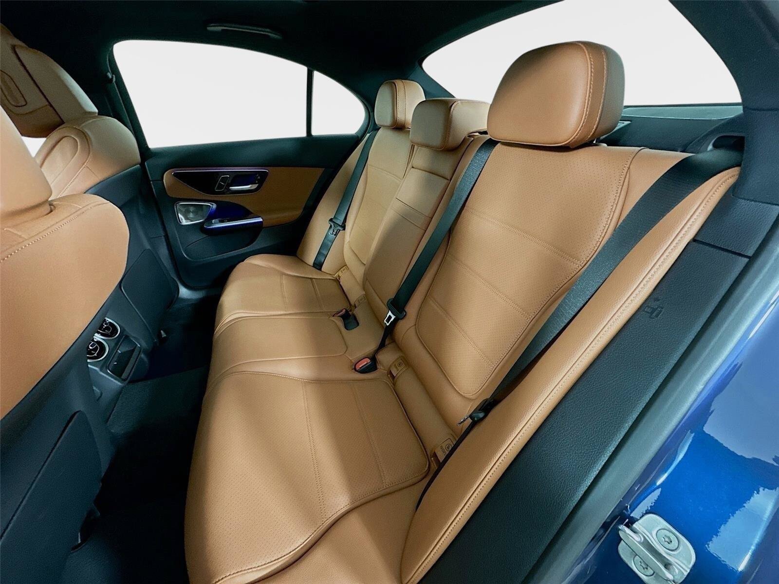 Used 2026 Mercedes-Benz C 300 4MATIC Sedan image 31