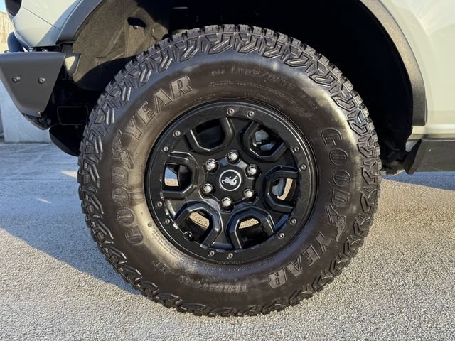 Used 2023 Ford Bronco Wildtrak AWD/4WD image 9
