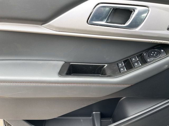 New 2026 Ford Explorer Active w/ Active Comfort Package image 13