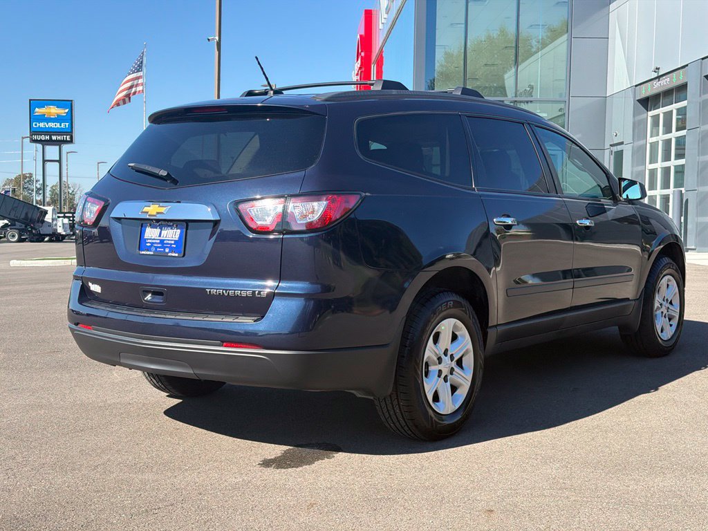 Used 2015 Chevrolet Traverse LS FWD image 5