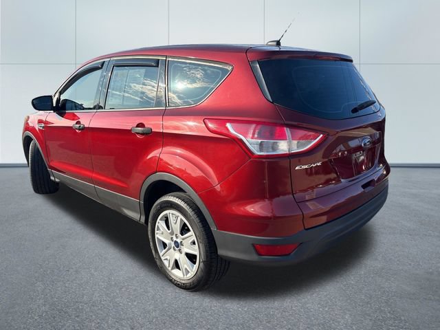 Used 2016 Ford Escape S FWD image 2